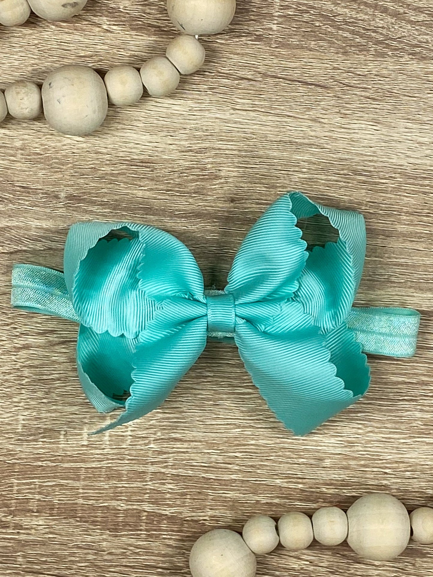 Classic Scalloped Bow - Headband - 4.5"